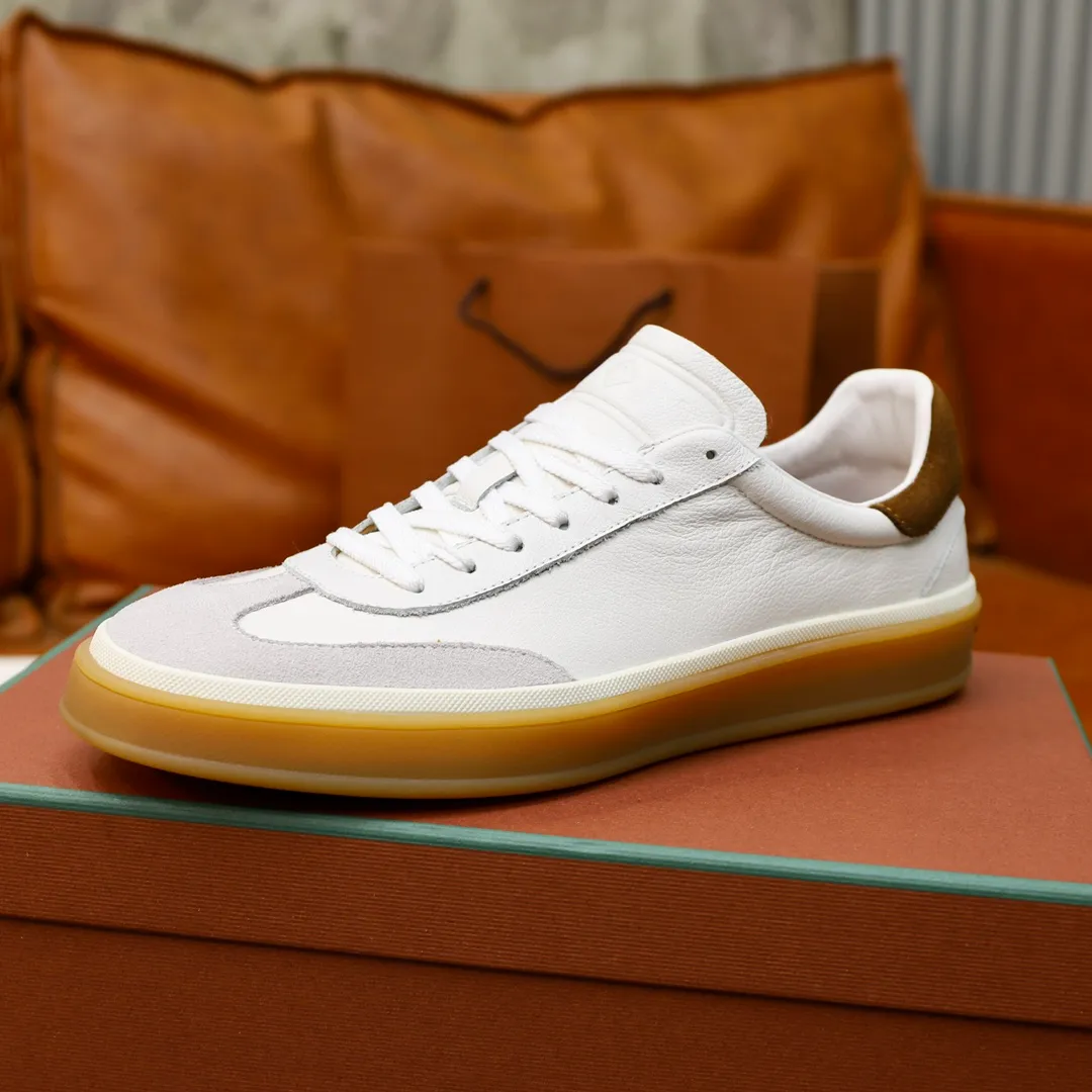 Men's Men's Shoes💰540💰••New Products•• LoroPian*_Noyo-Pianya New men's casual moral training sneakers, LP lace-up casual shoes!  Made of original imported soft cowhide and suede fabric, it highlights the sporty style. The heel is decorated with logo embossing and the original molding. The raw rubber translucent sole combined with the color welt adds a sense of modernity to the shoe. The shoe is overall refreshing and easy to match with style. It has a full cowhide lining for the feet. The original box packaging at the counter comes with wooden balls and a dust bag! Size: 38-44 (.45 customized)